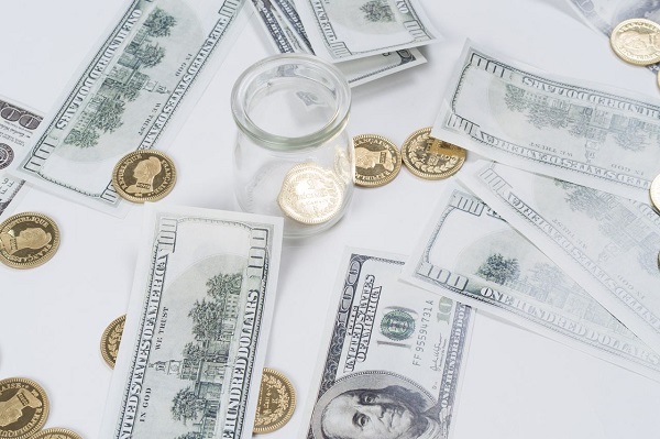 贷款合同为什么没给我？