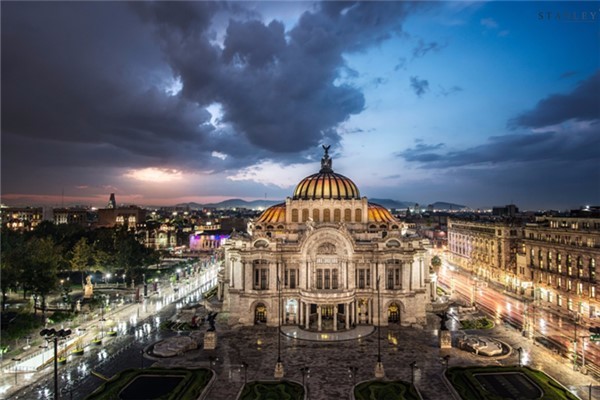 墨西哥是哪个国家:墨西哥合众国(位于北美洲)