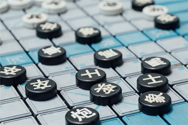 博弈是什么意思:常说的一种游戏(需要两个人完成)