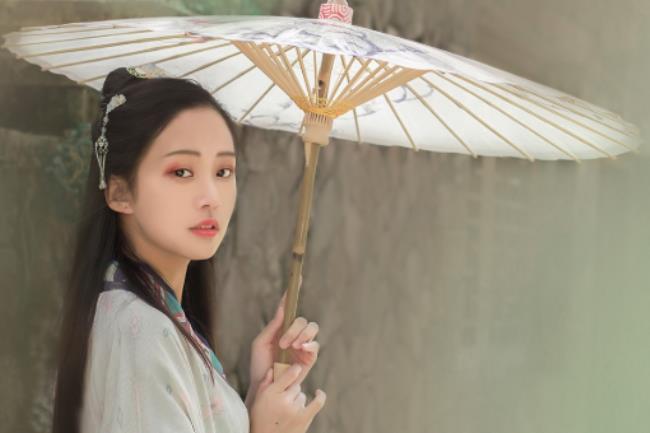 不思量自难忘是什么意思