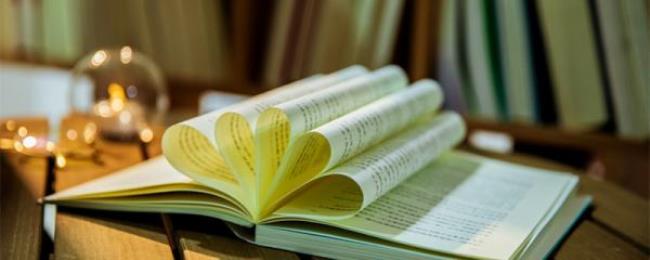 朝霞不出门晚霞行千里是什么意思