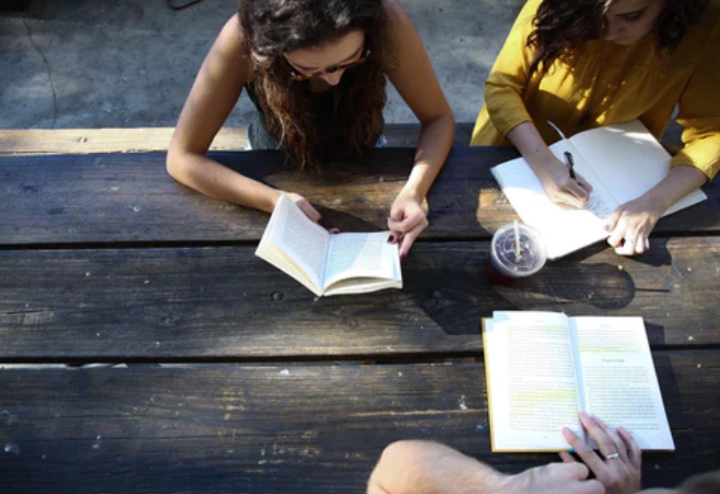 在家做什么赚钱 推荐几个在家赚钱的方法