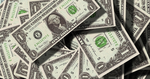 穷人越来越穷富人越来越富是什么原理 真的是这个定理吗？