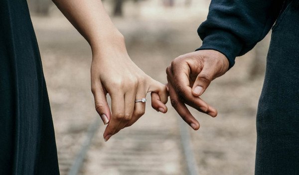 夫妻共同财产的范围包括哪些 夫妻共同财产如何认定