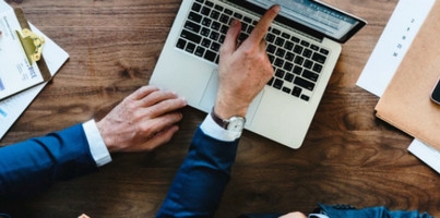 猪八戒网怎么赚钱 操作步骤如下