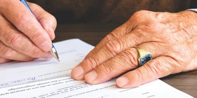 借条和欠条有什么区别 哪个更有法律效力