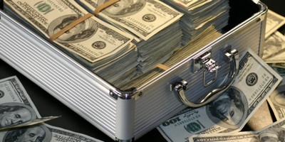 国庆中秋加班工资怎么算 10月工资可9月发