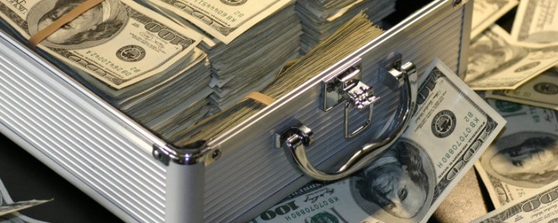 1000万存银行利息有多少 能靠利息维持生活吗